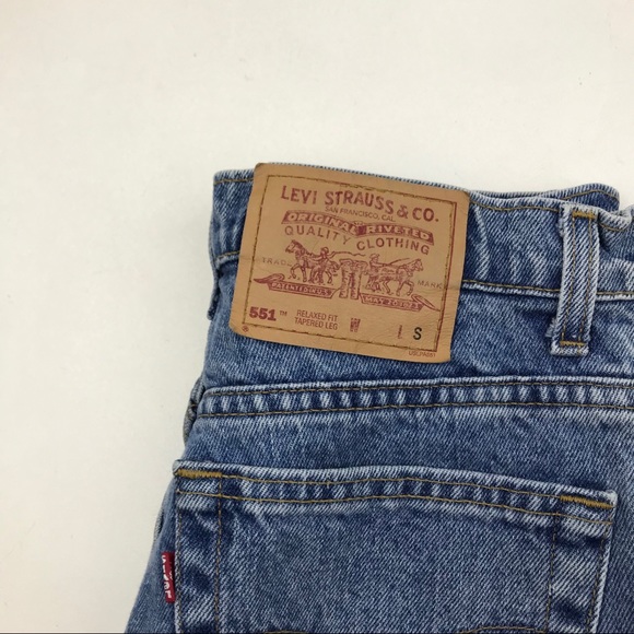Vintage Levi’s 551 High Waist wedgie fit Jeans - Picture 7 of 8